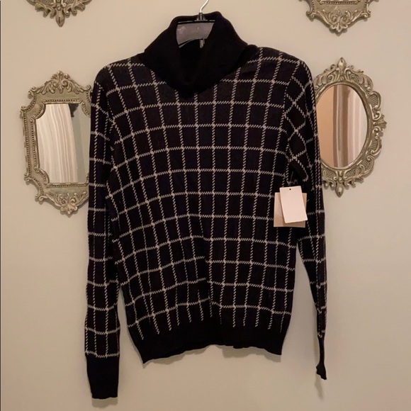 14th and Union | Check Turtleneck - Picture 4 of 6